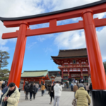 伏見稲荷大社で商売繫盛祈願